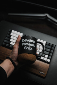 kevin-canlas-e_mbJ0T0mes-unsplash